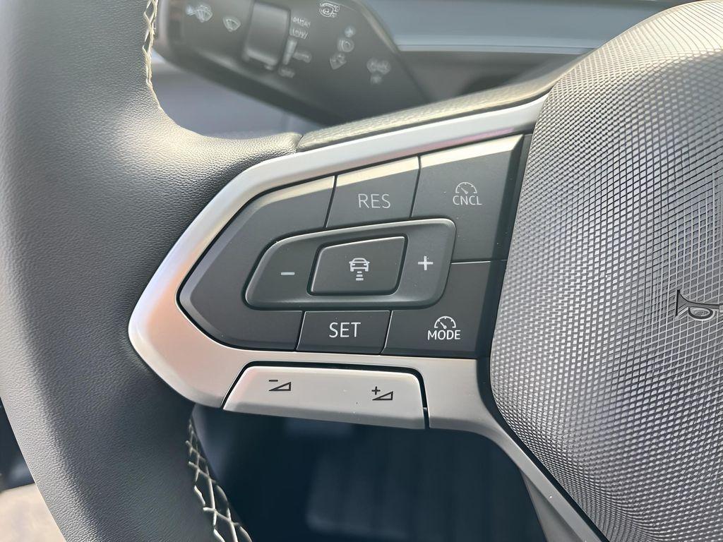 new 2025 Volkswagen Tiguan car, priced at $36,546