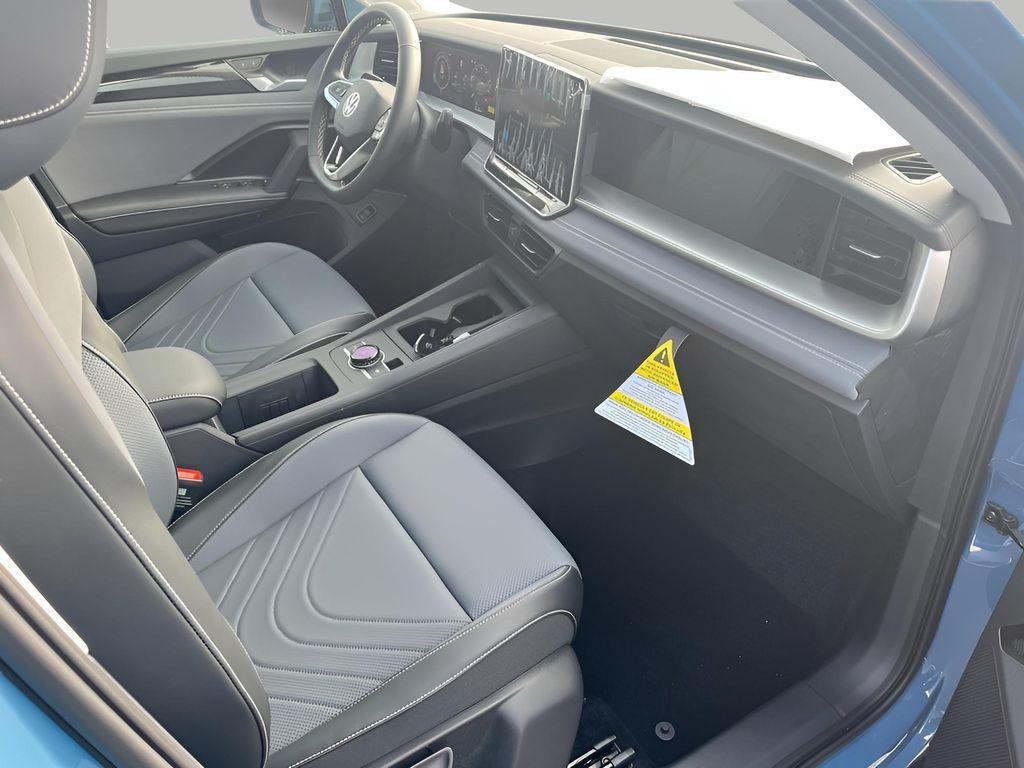 new 2025 Volkswagen Tiguan car, priced at $36,546
