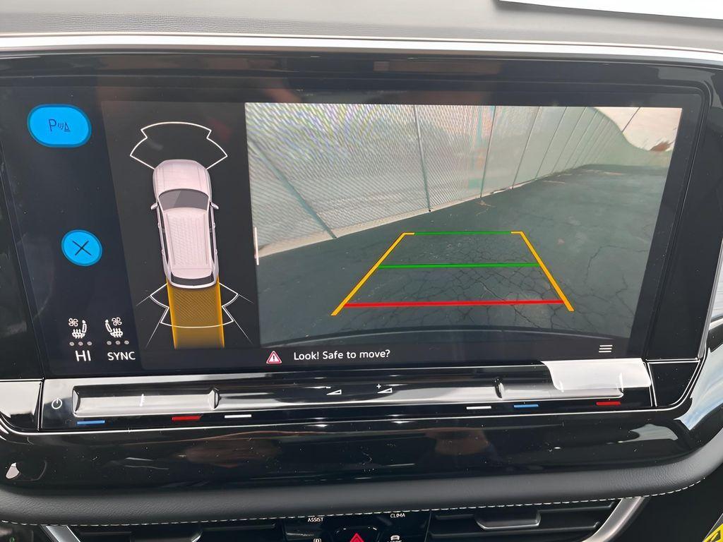 new 2026 Volkswagen Atlas Cross Sport car, priced at $46,601