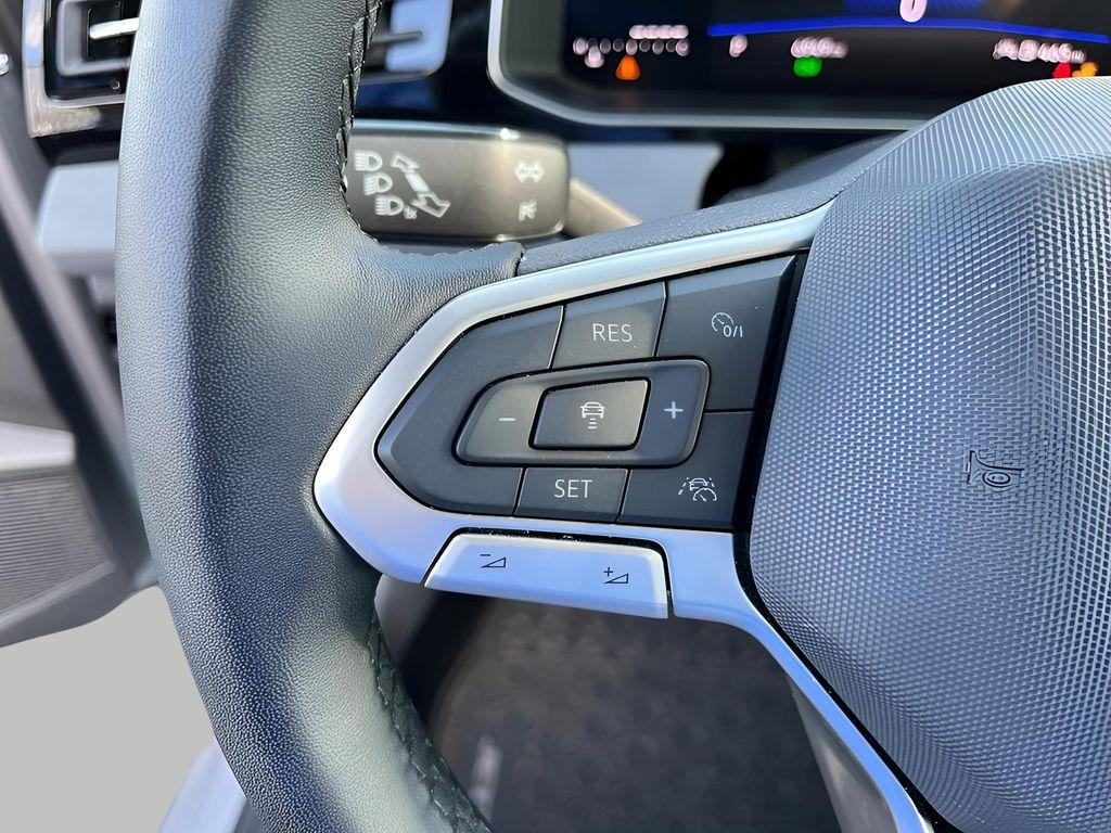 new 2025 Volkswagen Jetta car, priced at $23,999