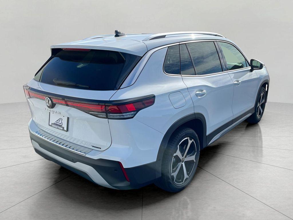 new 2025 Volkswagen Tiguan car, priced at $35,607