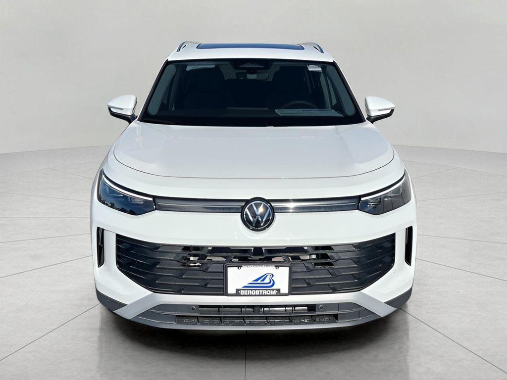 new 2025 Volkswagen Tiguan car, priced at $35,607