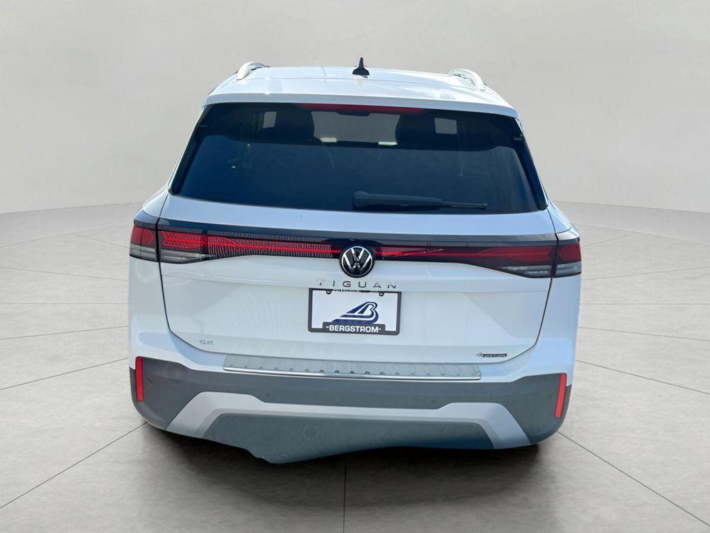 new 2025 Volkswagen Tiguan car, priced at $35,607