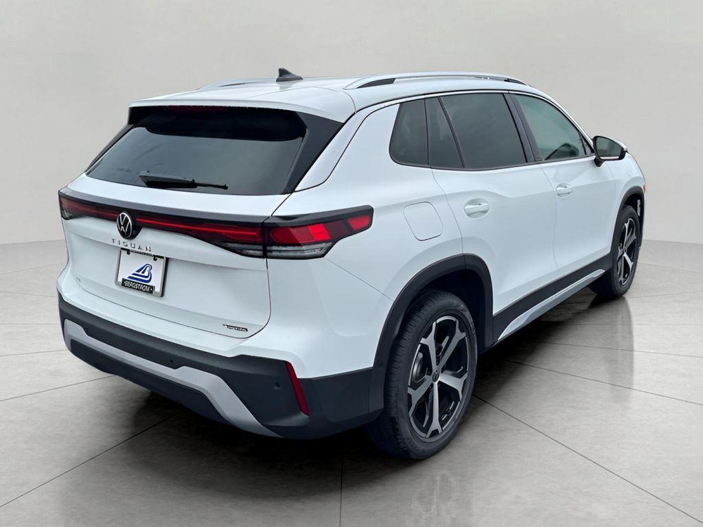 new 2025 Volkswagen Tiguan car, priced at $33,958