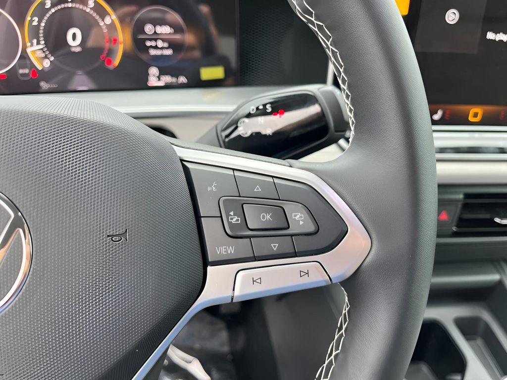 new 2025 Volkswagen Tiguan car, priced at $33,958