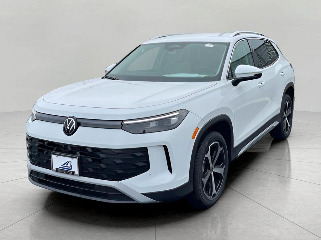 new 2025 Volkswagen Tiguan car, priced at $33,958