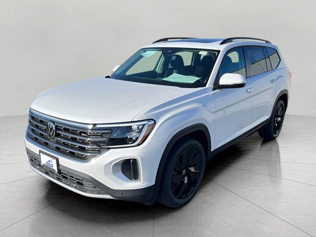 new 2026 Volkswagen Atlas car, priced at $48,752