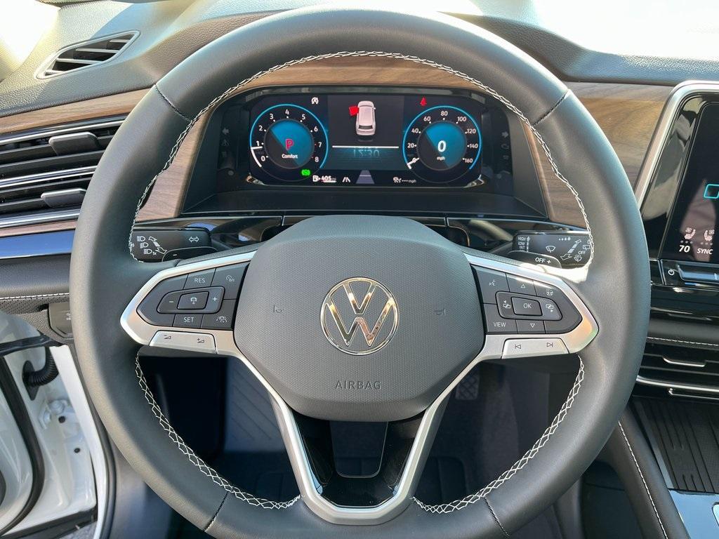 new 2026 Volkswagen Atlas car, priced at $48,752