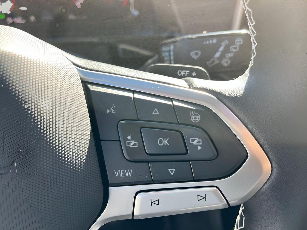 new 2026 Volkswagen Atlas car, priced at $50,033