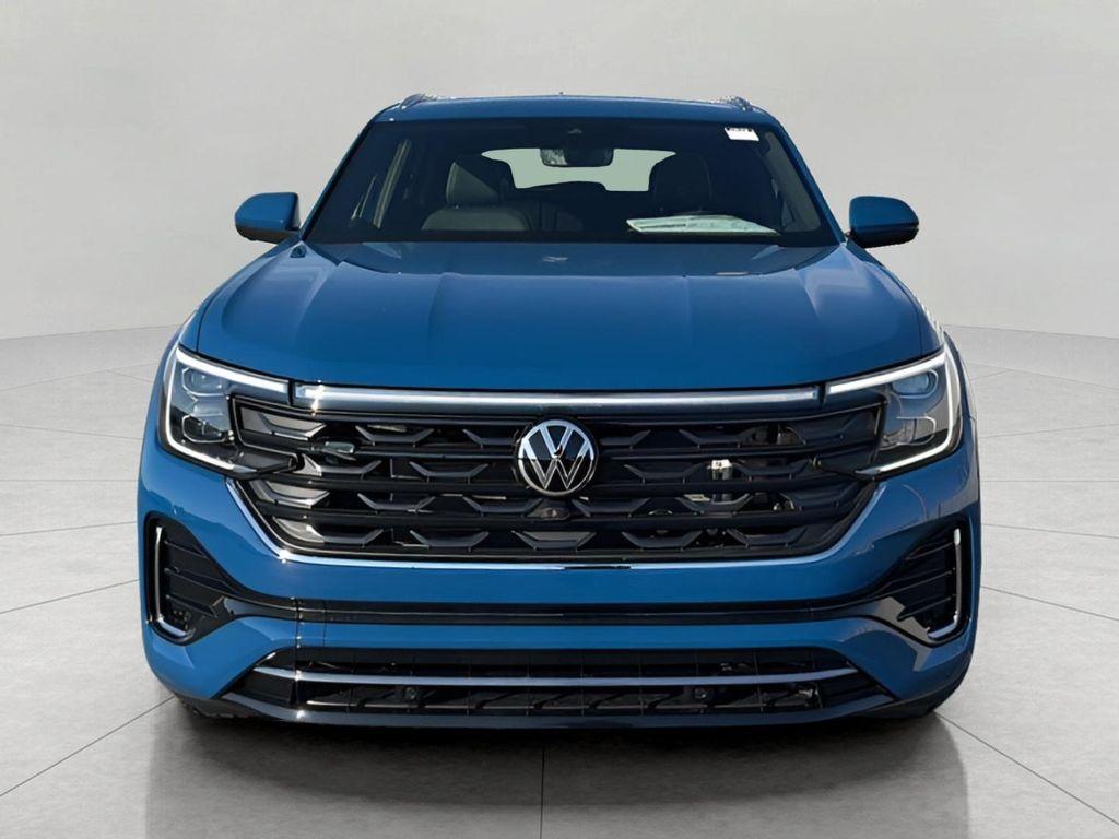 new 2026 Volkswagen Atlas Cross Sport car, priced at $54,244
