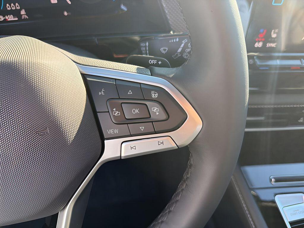 new 2026 Volkswagen Atlas Cross Sport car, priced at $54,244