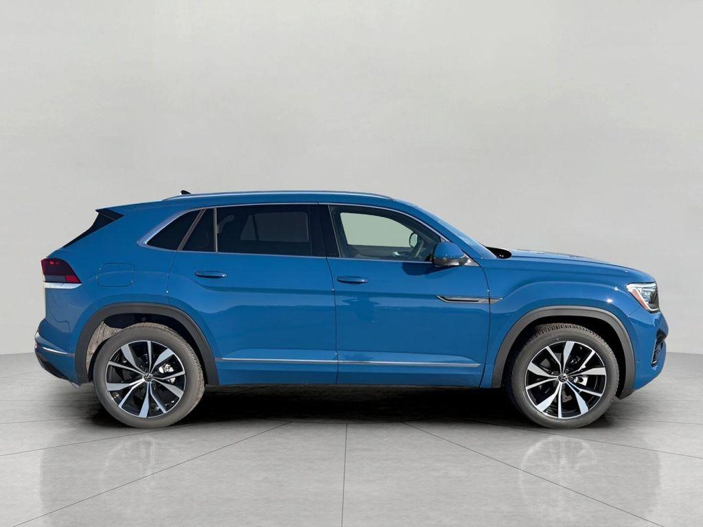 new 2026 Volkswagen Atlas Cross Sport car, priced at $54,244