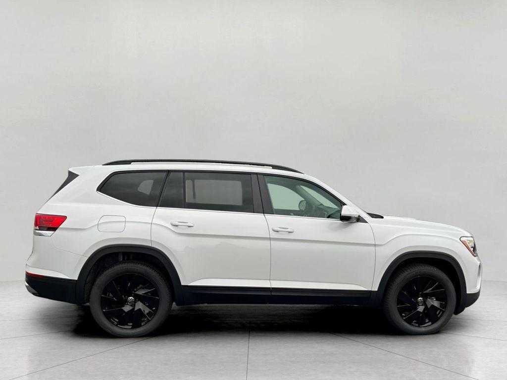 new 2026 Volkswagen Atlas car, priced at $45,976