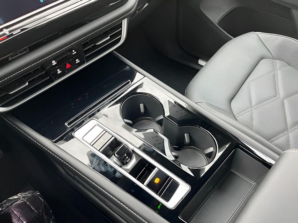 new 2026 Volkswagen Atlas car, priced at $47,721