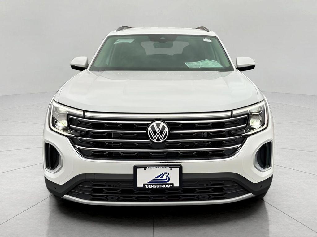 new 2026 Volkswagen Atlas car, priced at $47,721