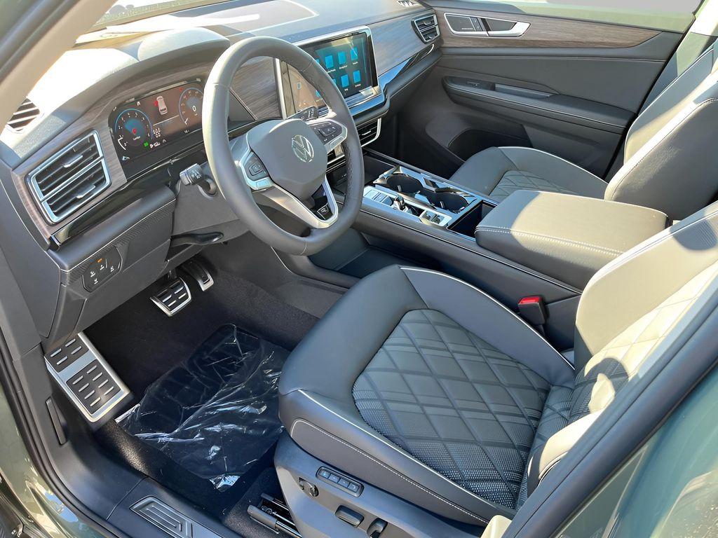 new 2026 Volkswagen Atlas car, priced at $54,634
