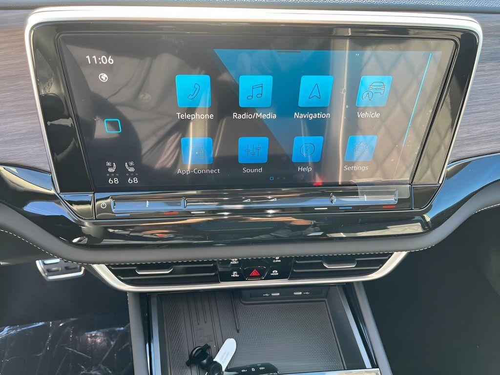 new 2026 Volkswagen Atlas car, priced at $54,634