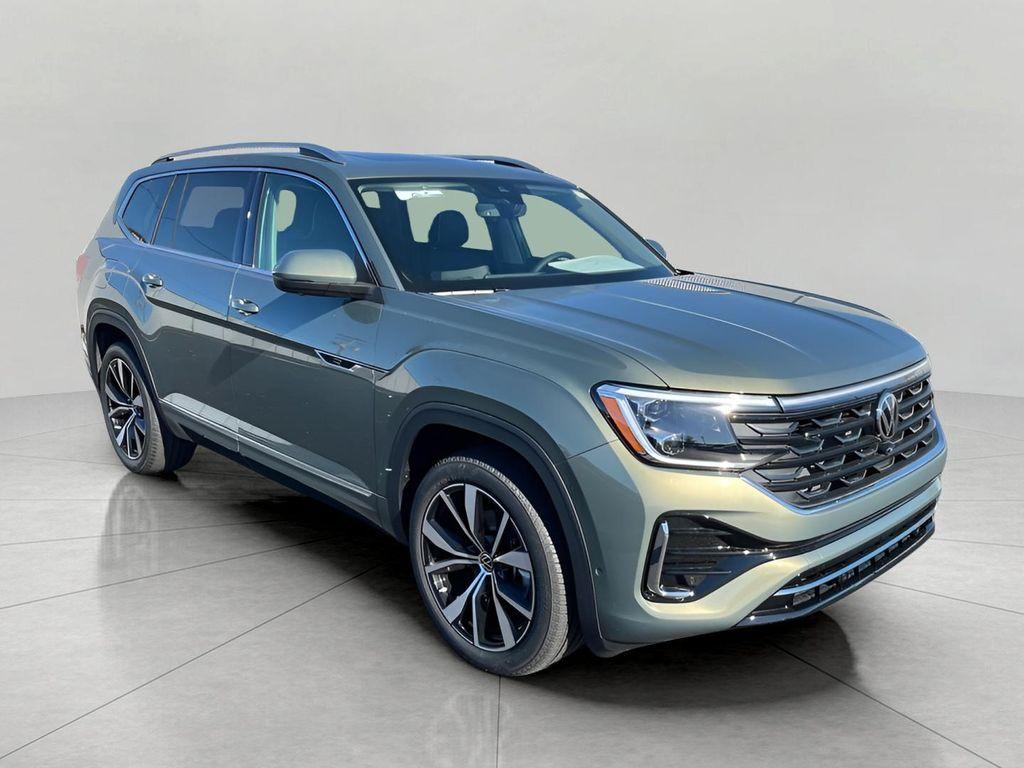 new 2026 Volkswagen Atlas car, priced at $54,634