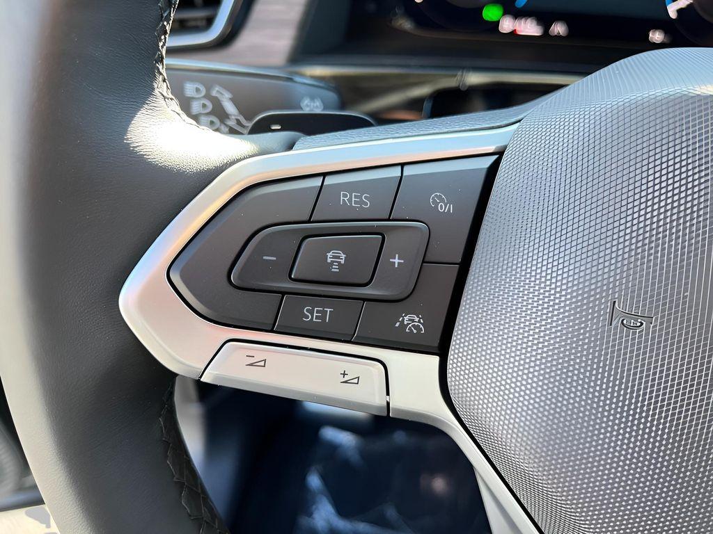 new 2026 Volkswagen Atlas car, priced at $54,634