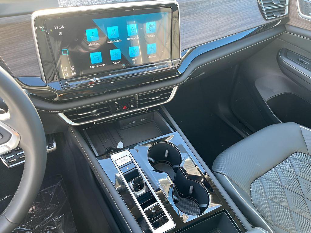 new 2026 Volkswagen Atlas car, priced at $54,634