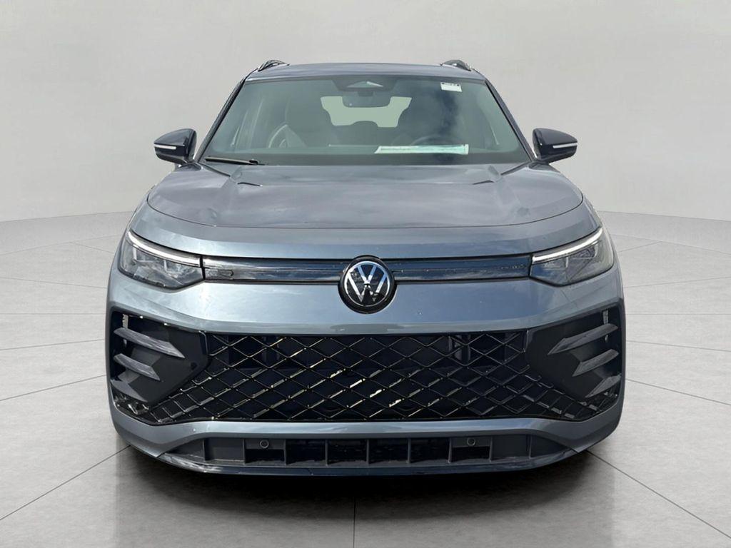 new 2026 Volkswagen Tiguan car, priced at $40,087