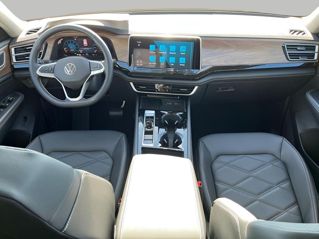 new 2026 Volkswagen Atlas car, priced at $46,685