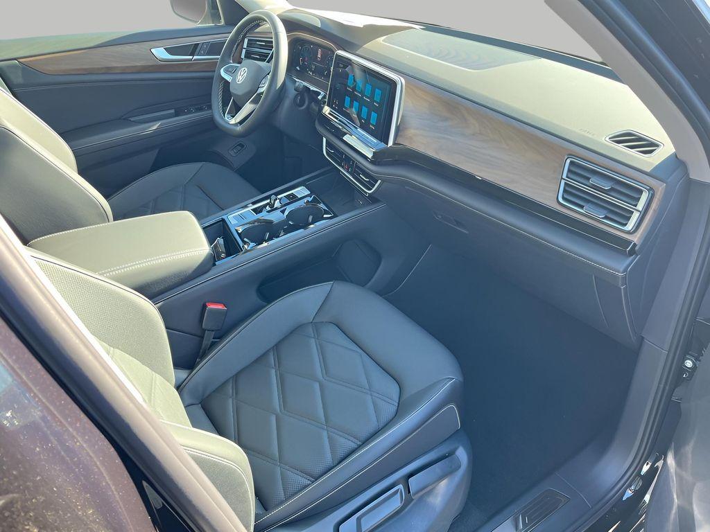new 2026 Volkswagen Atlas car, priced at $46,685