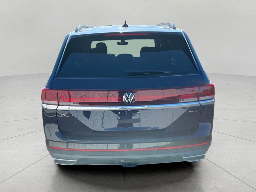 new 2026 Volkswagen Atlas car, priced at $46,685