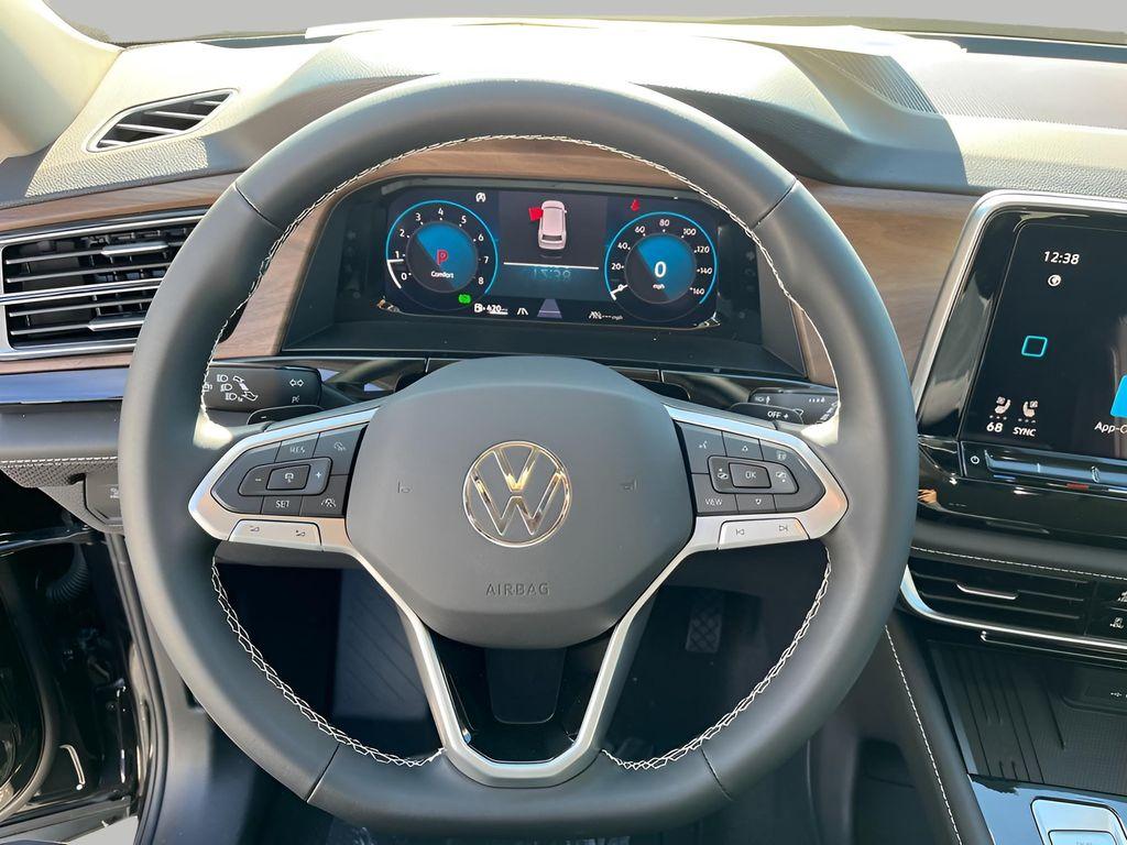 new 2026 Volkswagen Atlas car, priced at $46,685