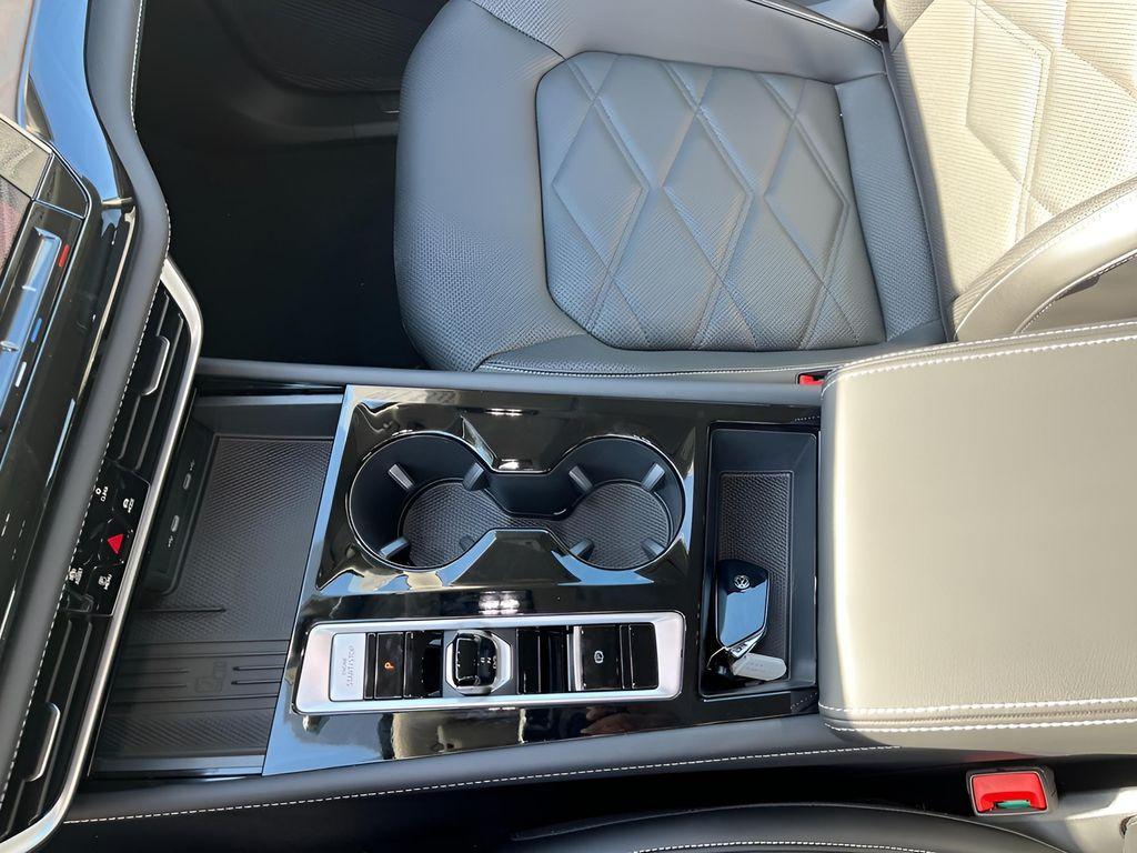 new 2026 Volkswagen Atlas car, priced at $46,685