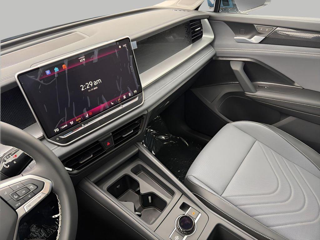 new 2026 Volkswagen Tiguan car, priced at $37,691