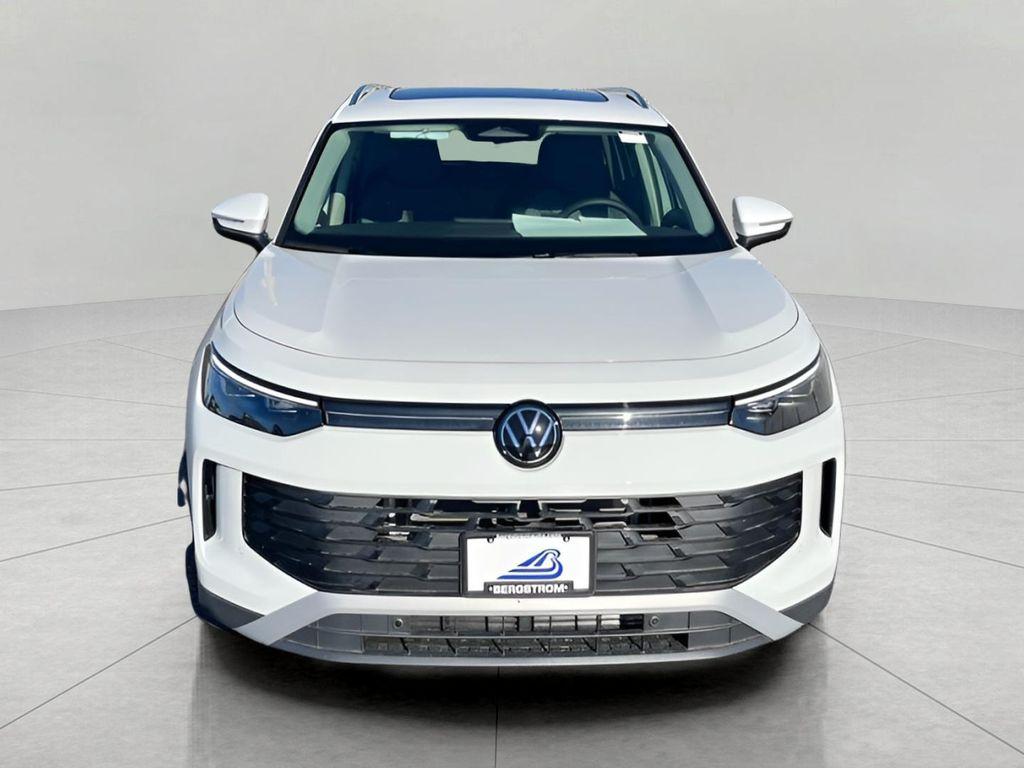 new 2025 Volkswagen Tiguan car, priced at $36,106