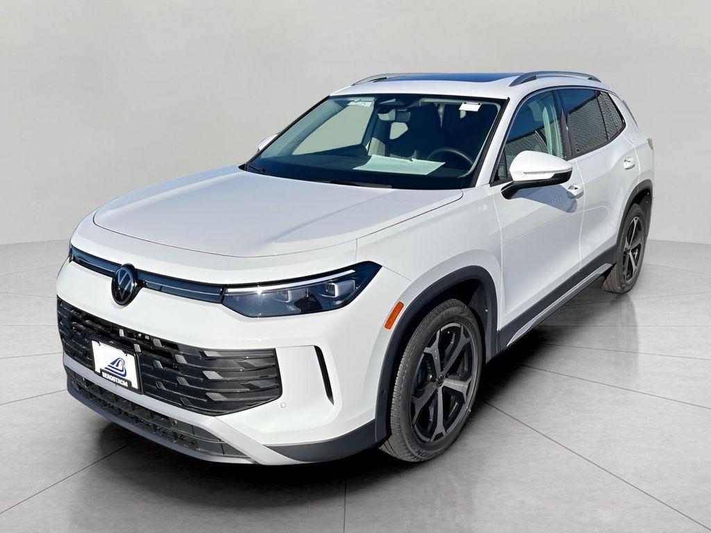 new 2025 Volkswagen Tiguan car, priced at $36,106