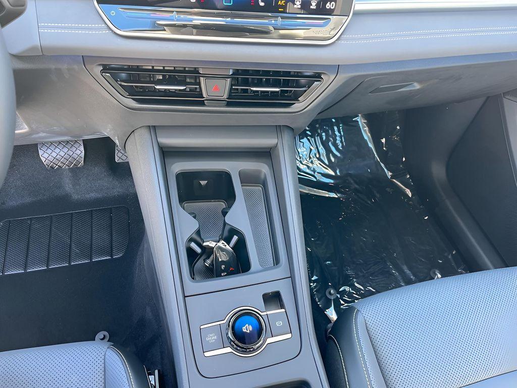 new 2025 Volkswagen Tiguan car, priced at $36,106