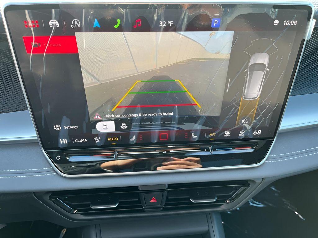 new 2025 Volkswagen Tiguan car, priced at $38,136