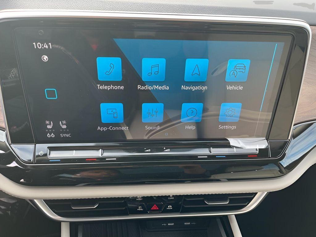 new 2026 Volkswagen Atlas car, priced at $47,717