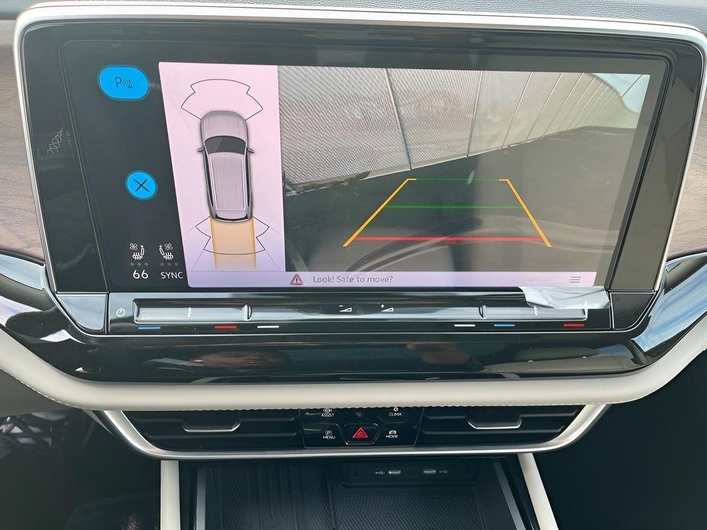 new 2026 Volkswagen Atlas car, priced at $47,717