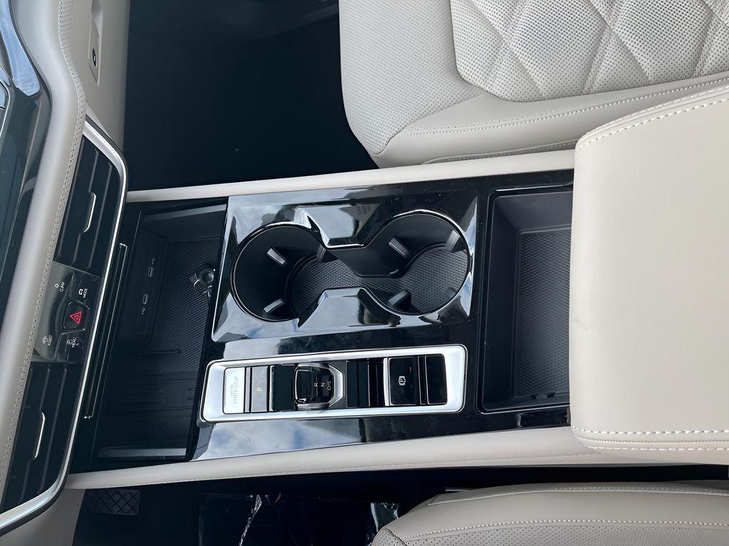 new 2026 Volkswagen Atlas car, priced at $47,717