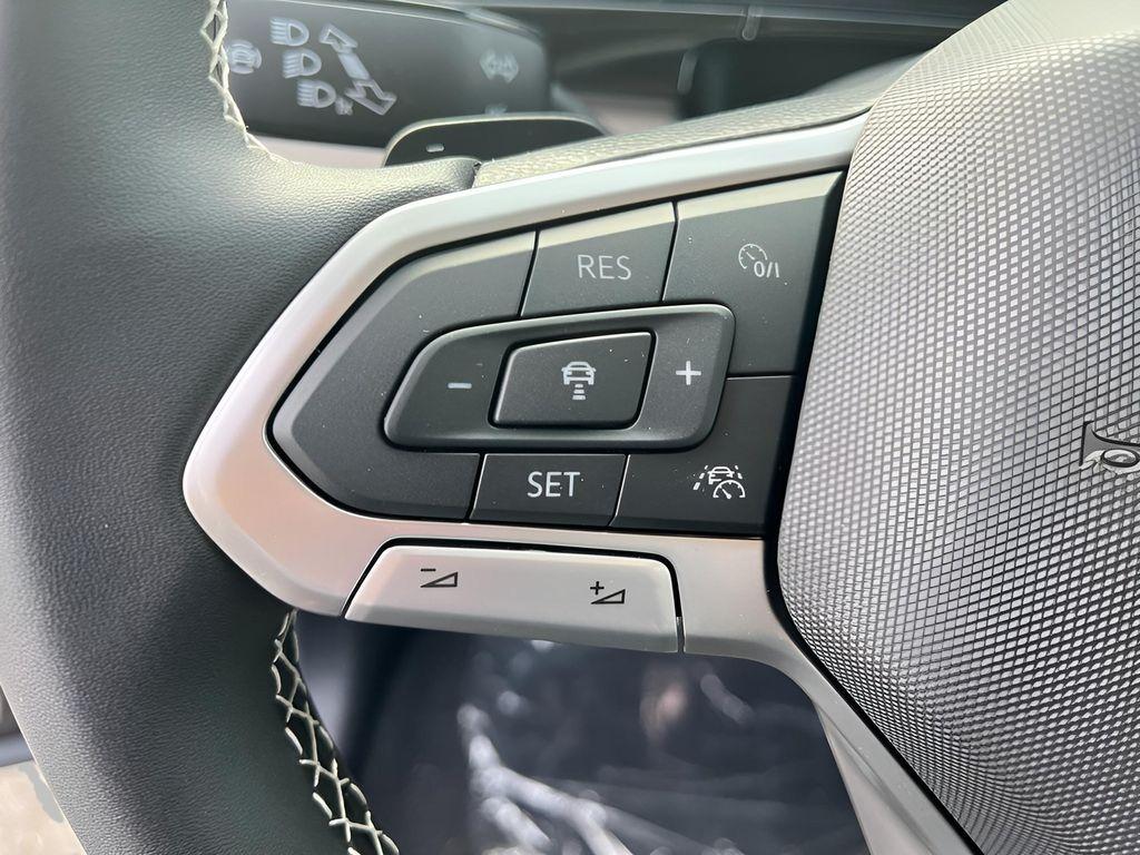 new 2026 Volkswagen Atlas car, priced at $47,717