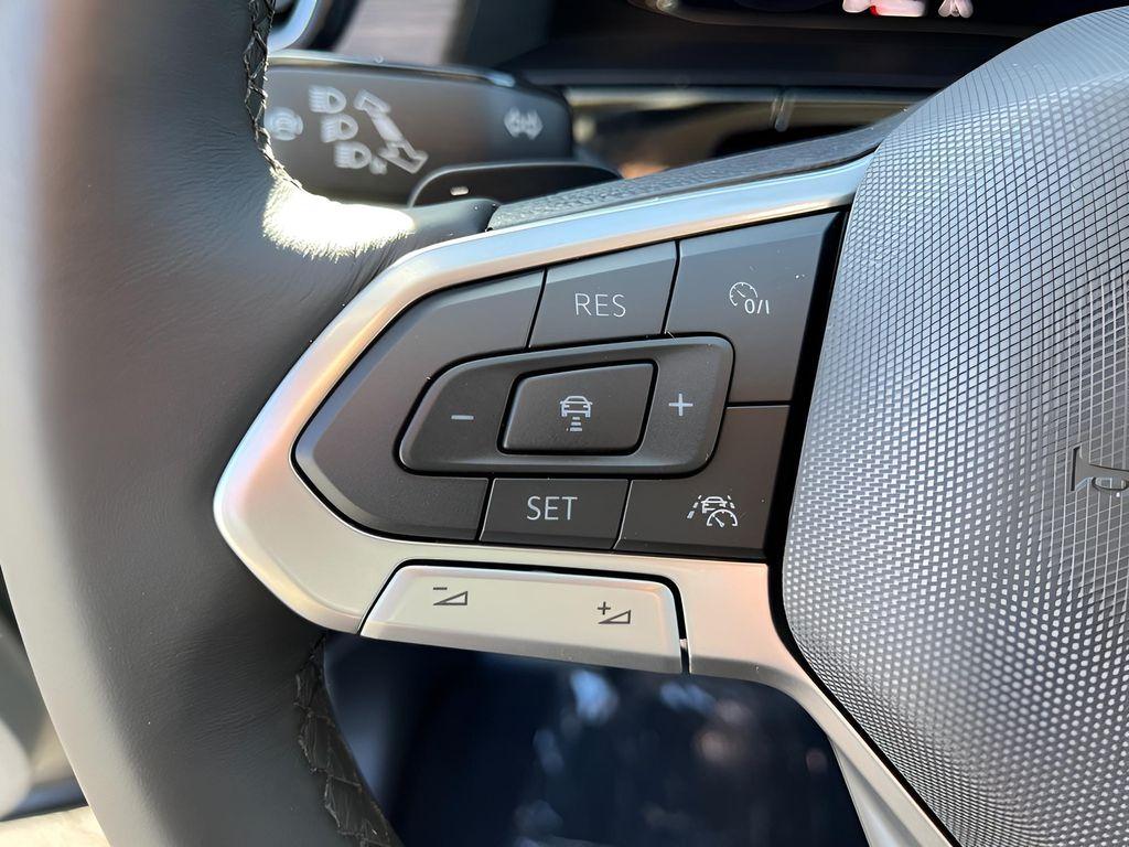 new 2026 Volkswagen Atlas car, priced at $54,876