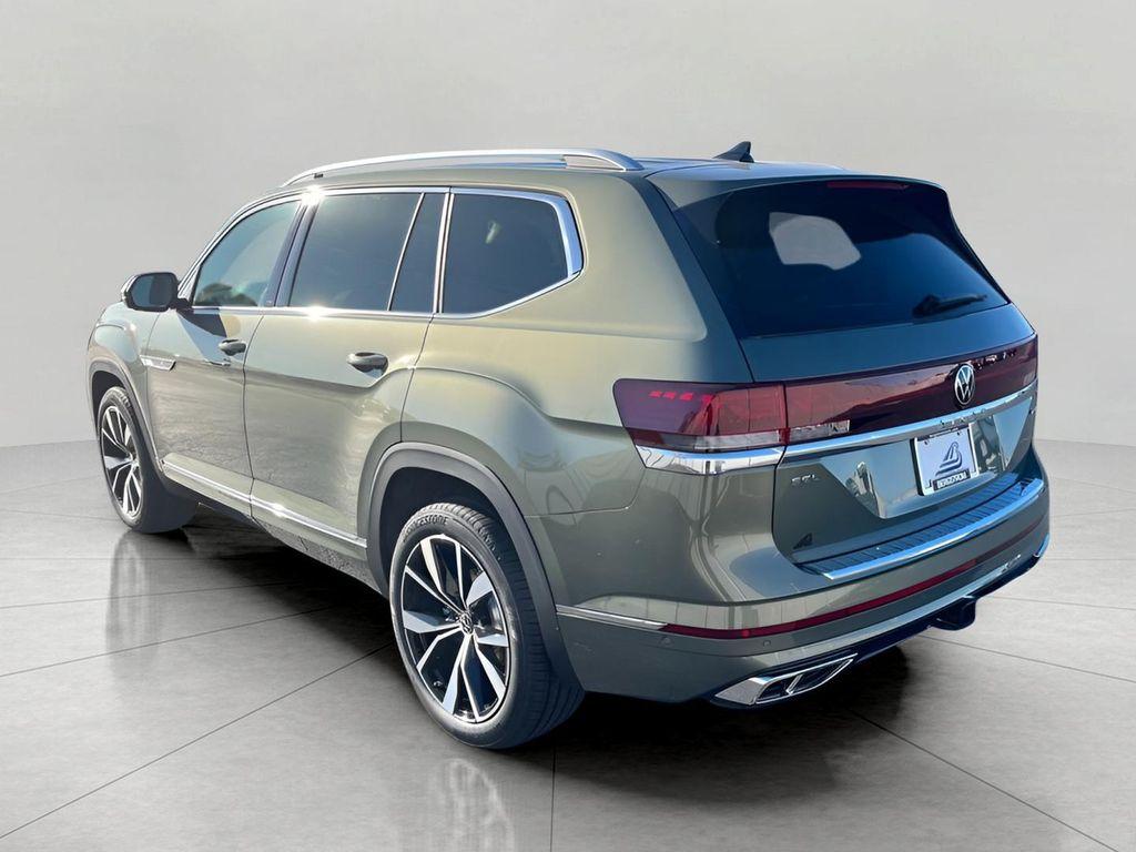 new 2026 Volkswagen Atlas car, priced at $54,876
