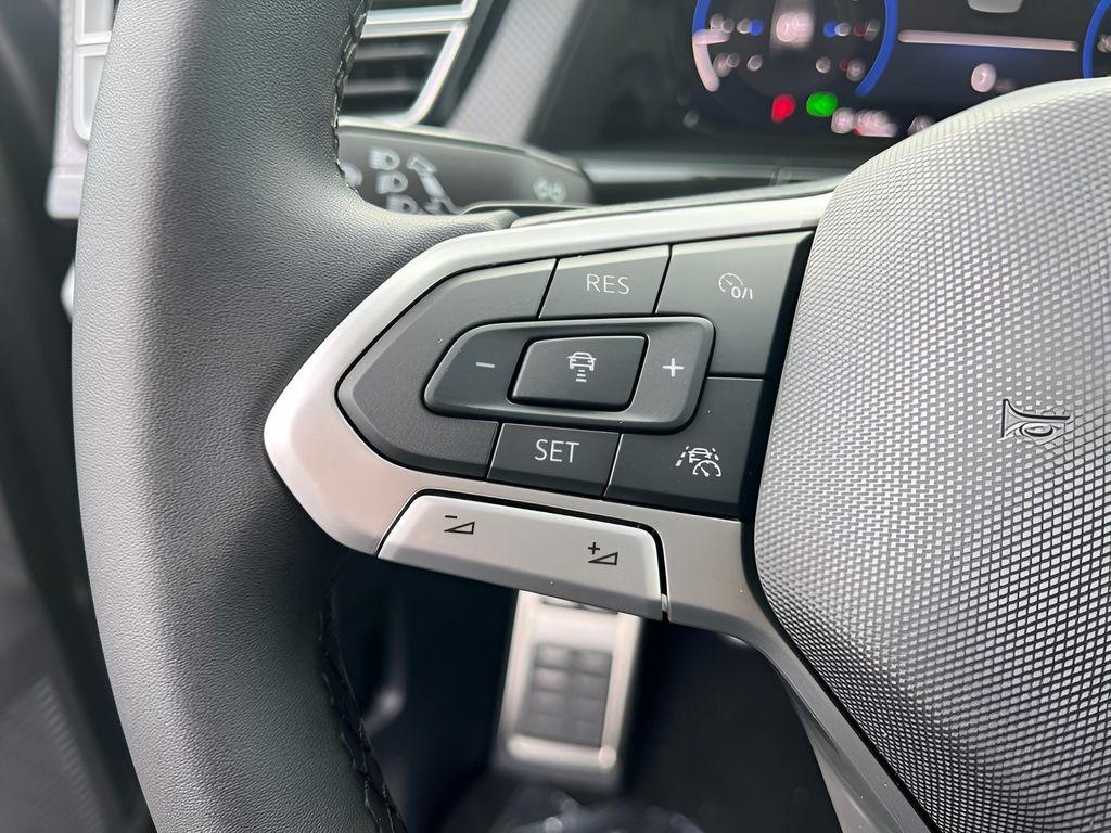 new 2026 Volkswagen Atlas car, priced at $49,557