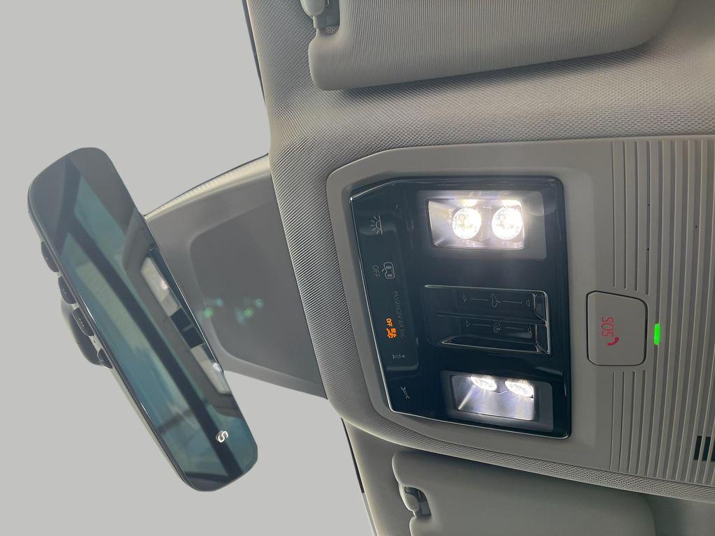 new 2026 Volkswagen Atlas car, priced at $49,557