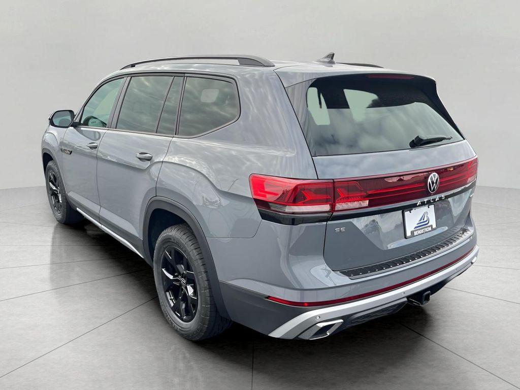new 2026 Volkswagen Atlas car, priced at $49,557