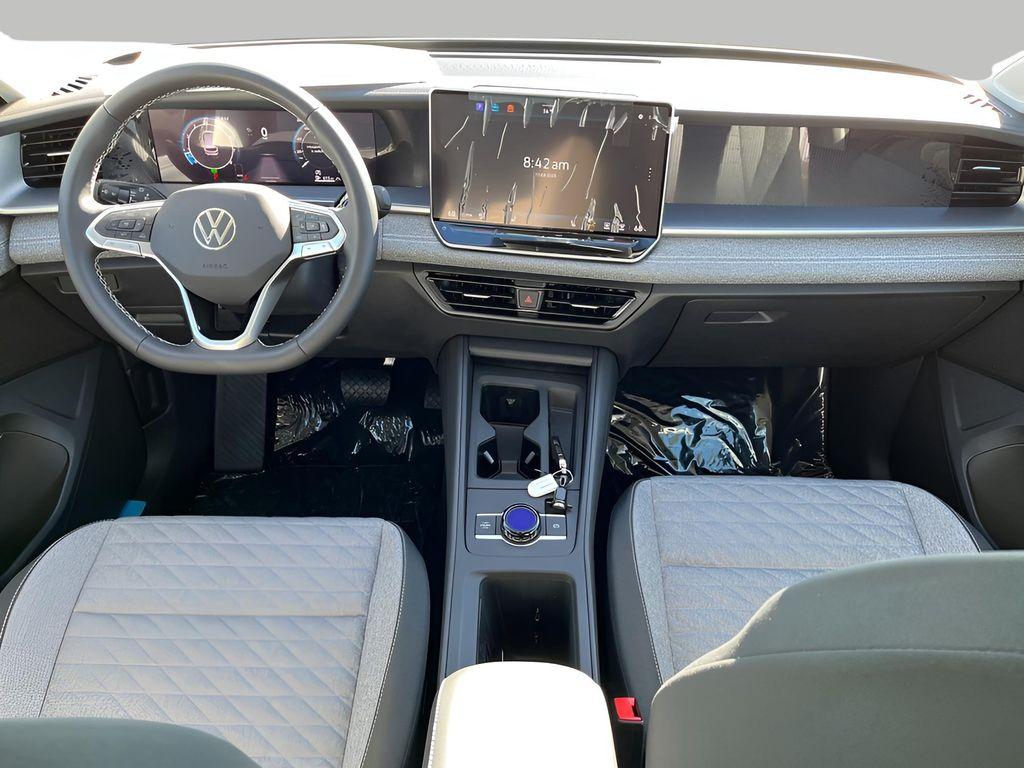 new 2025 Volkswagen Tiguan car, priced at $31,405