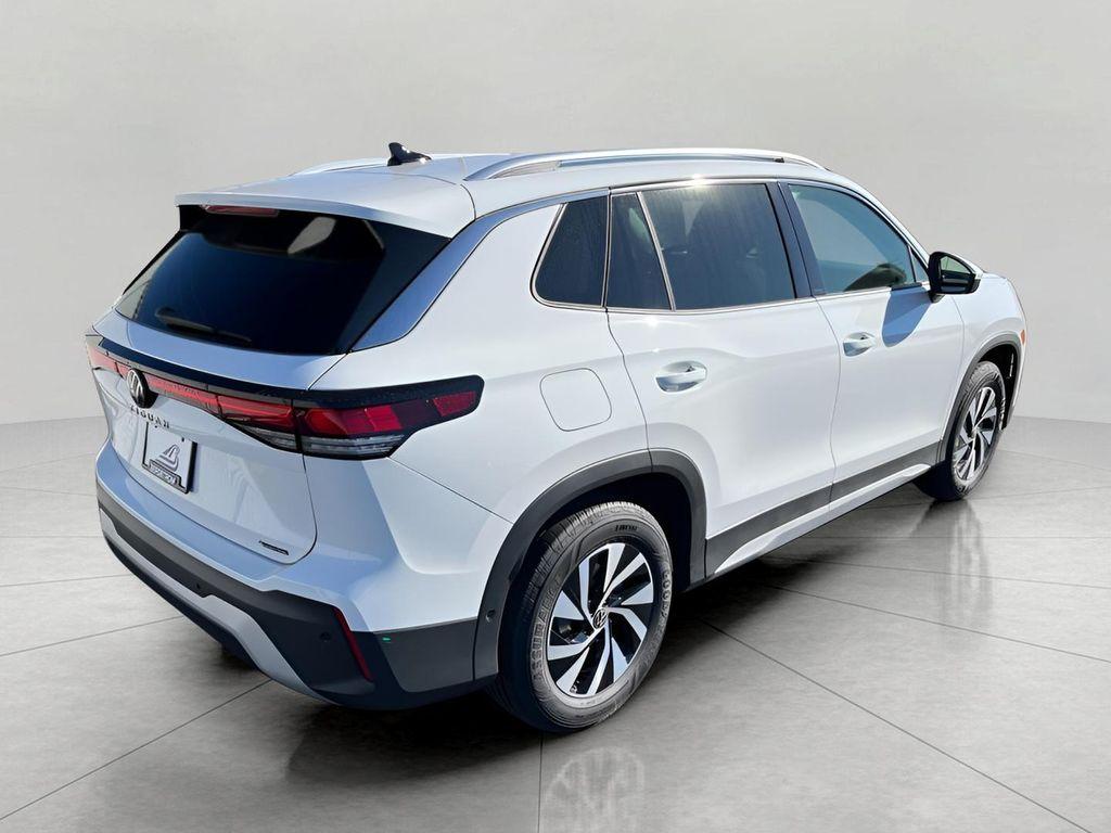 new 2025 Volkswagen Tiguan car, priced at $31,405