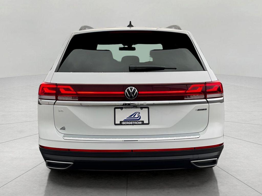 new 2026 Volkswagen Atlas car, priced at $42,473