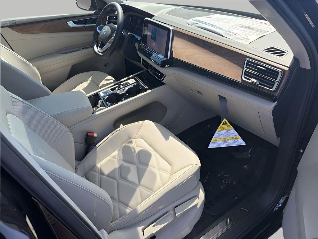 new 2026 Volkswagen Atlas car, priced at $47,604