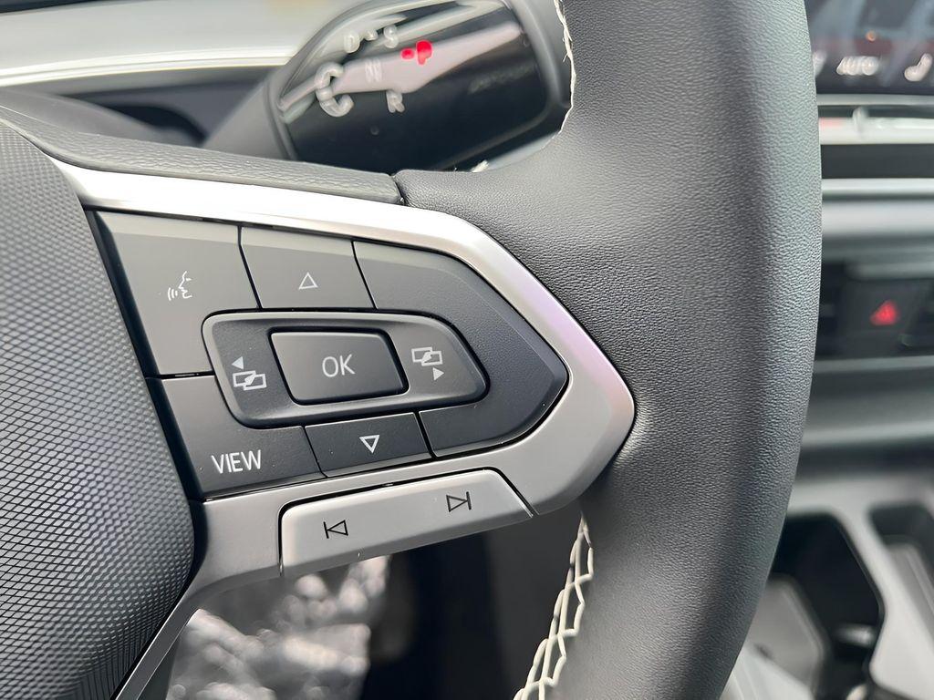 new 2025 Volkswagen Tiguan car, priced at $35,946