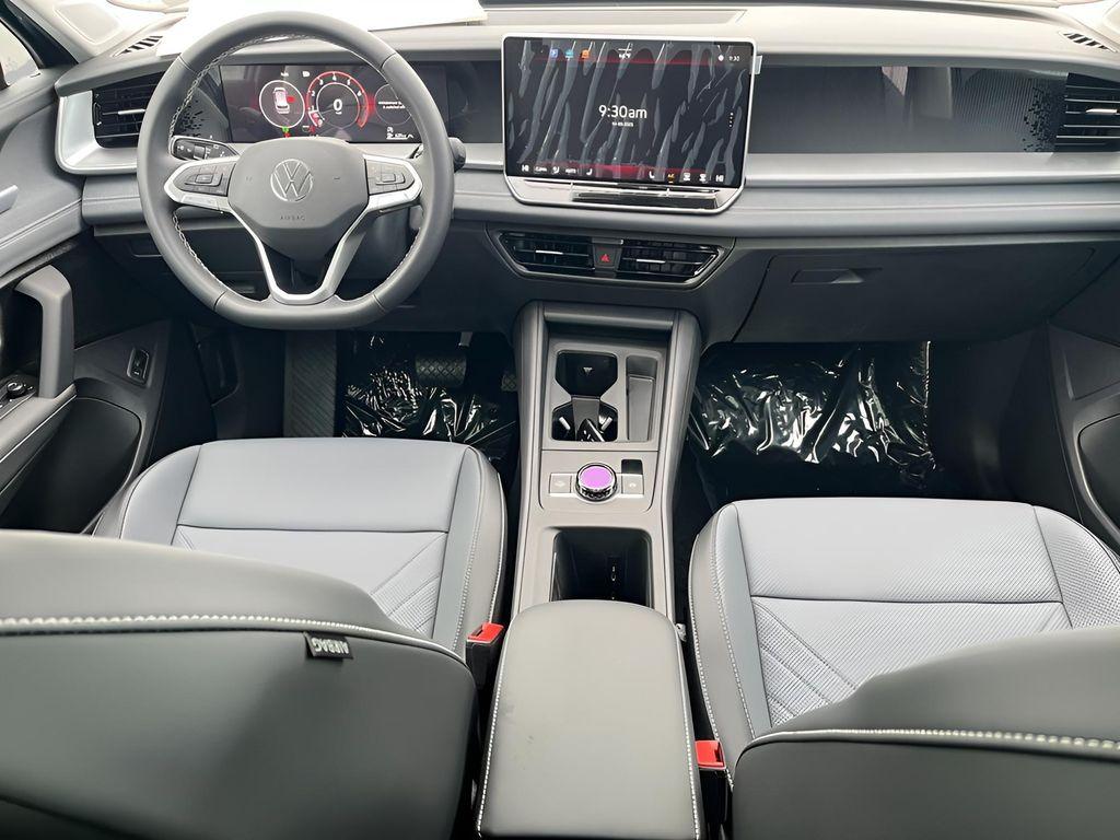 new 2025 Volkswagen Tiguan car, priced at $35,946